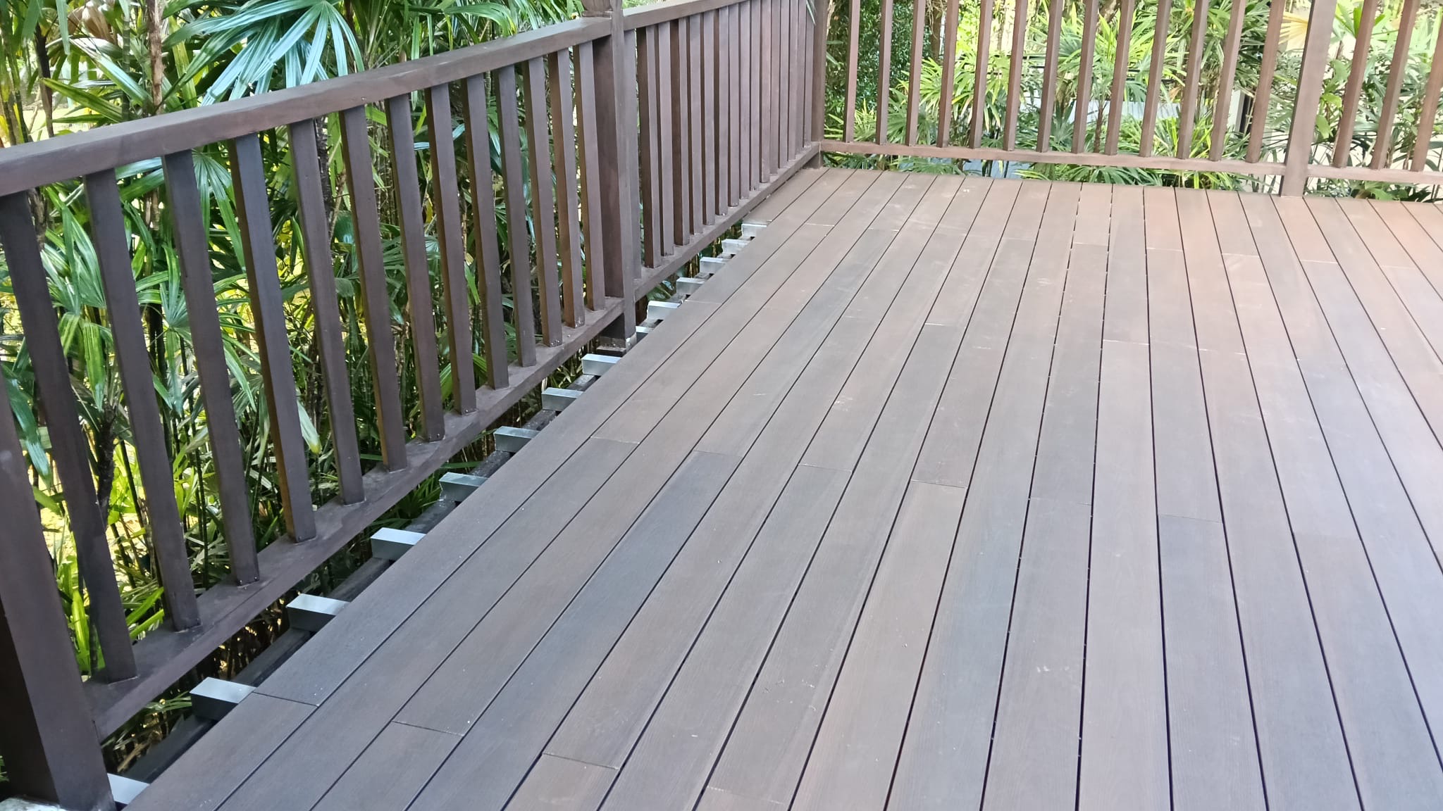 composite decking outdoor - A 6-Step Guide to Composite Decking Maintenance